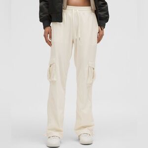 Lululemon dance studio cargo pants light ivory size small